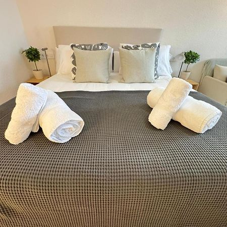 Triana Confort Sevilla ภายนอก รูปภาพ